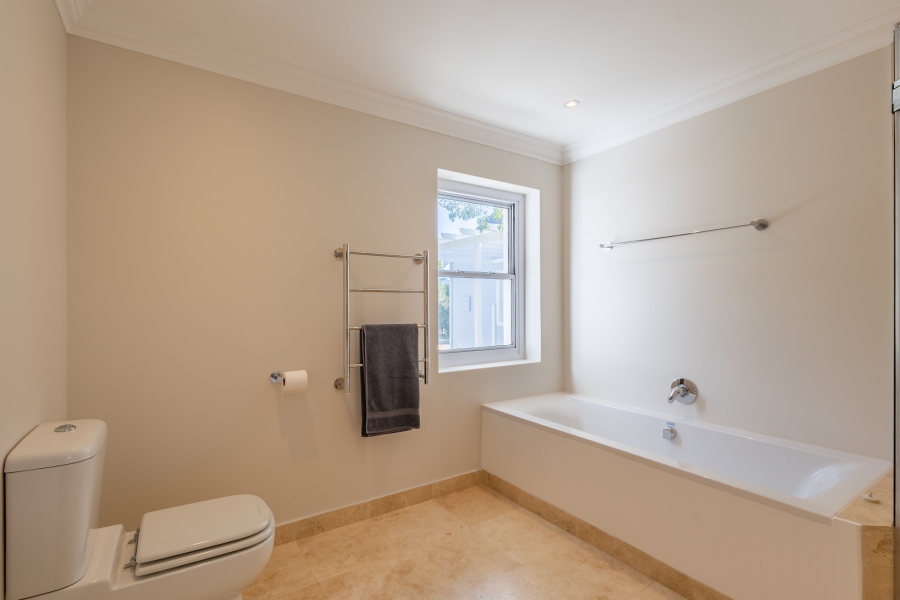 4 Bedroom Property for Sale in Thesen Islands Western Cape